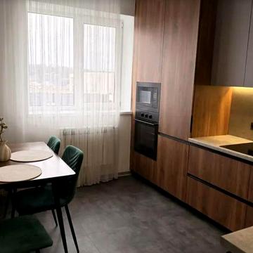 Продаж 1к квартири 48 кв. м на вул. Енергетична