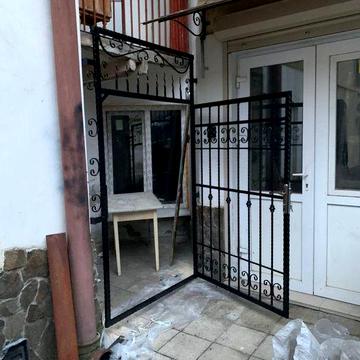 Квартира біля вокзалу, продаж. Ідеально під подобову оренду