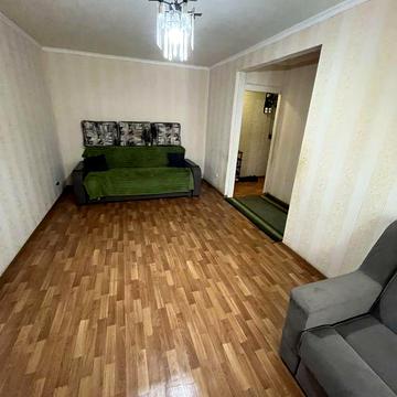 Продається 2-х кім р-н Зеленоі