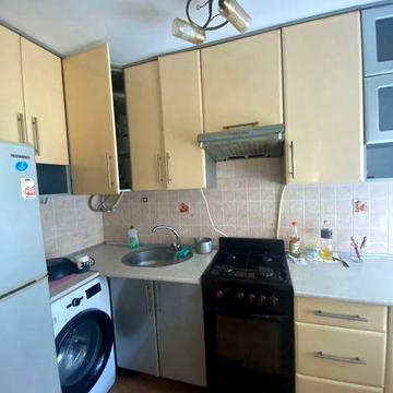 Здам 1-кімнатну квартиру по вул. Раїси Кириченко