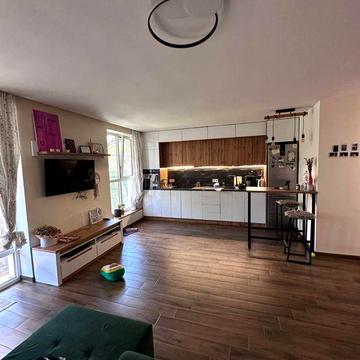 Продам квартиру с террасой ул. Генерала Пушкина