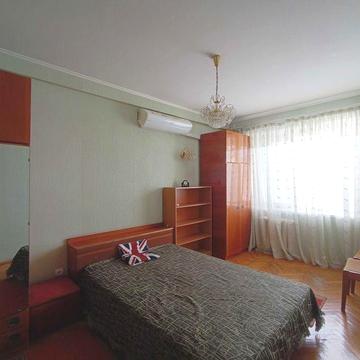 Здається 2-к.квартира. М ШУЛЯВСЬКА