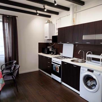 Здається 1-кімнатна квартира