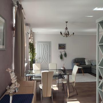 Бульварно-Кудрявська вул. (Воровського), 8