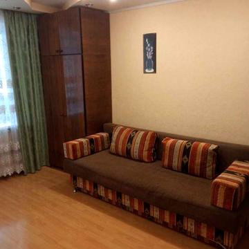 Здам 1 кв, 6/9 ет,38 кв.м по вул. Морозова