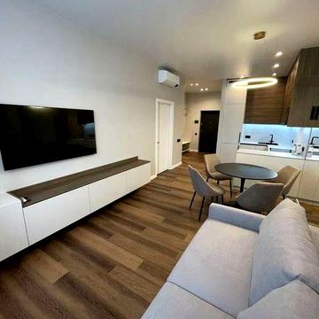 Інвертор Перша здача,новий ремонт 57м2 ЖК Manhattan Берестейський 11