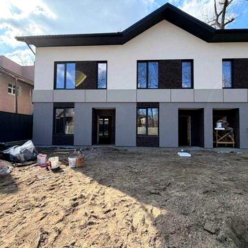 Продам таунхаус по вулиці Теліги