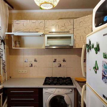 Метро Палац Спорта.2 кім