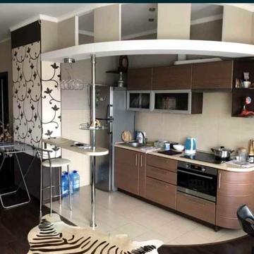 Середньофонтанська вул., 19б