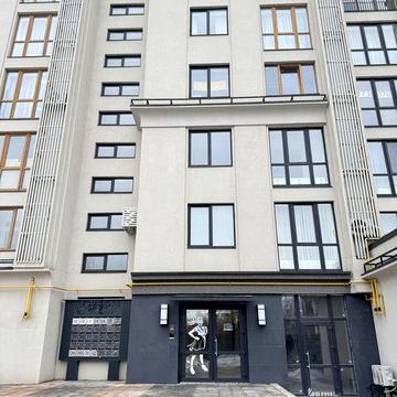 1-кімнатна квартира з великою кухнею-студією в Ірпені