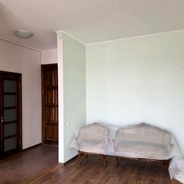 Продаж квартири Центр міста Сталінка 3 поверх