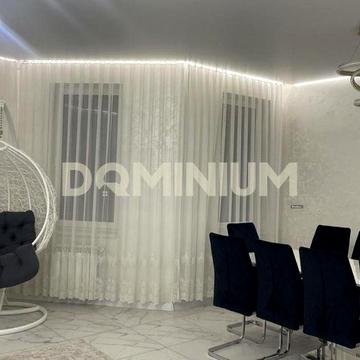 Продається новий сучасний будинок у м. Хуст