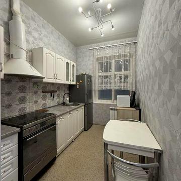 Сдам 1 ком кв Виталия Гуляева ул