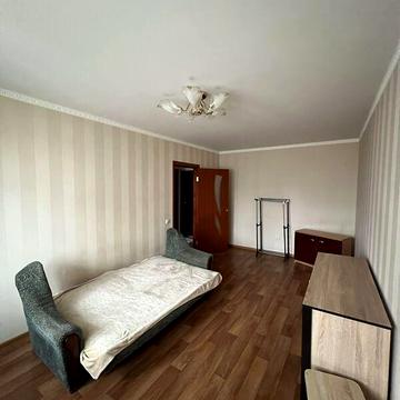 Довгострокова оренда 1к Квартира Лялі Ратушної вулиця ЖК Славянский (ул. Заболотного)