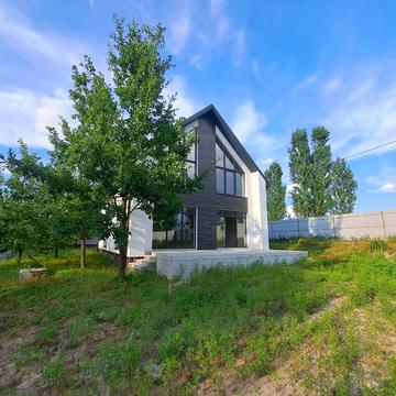 Молодіжна вул.