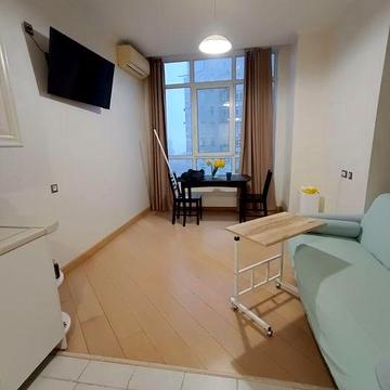 Сдам 3- хкомнатную на Французском б- ре