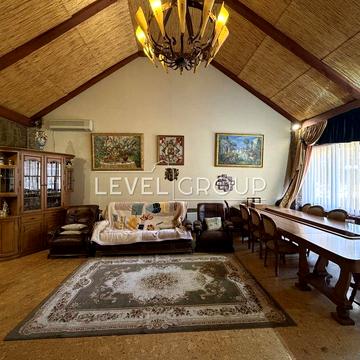 Оренда будинку з ремонтом, Буча біля парку I Більярд, сауна, теплиці