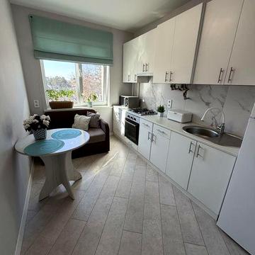 Продаж 1 кімнатної квартири. Газ!