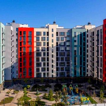 Продаж дворівневої 3-к з частковим  ремонтом на 90% 77.7м2 ЖК Оптимісто  115000 ЖК Оптимісто