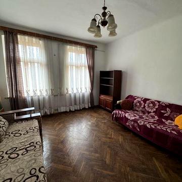 Продаж квартири в р-ні ресторану Мілєна