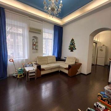 Центр Кузнечная /Тираспольская ДОСТОЙНАЯ Трёхкомнатная ремонтом и балконом!