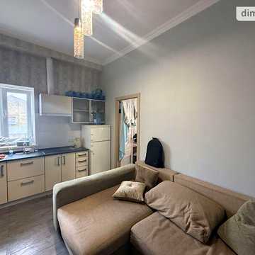 Продаж 1к Квартира Базарна вулиця
