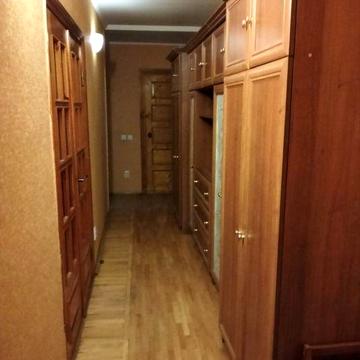 3 кімнатна квартира на Замості. До транспорту дуже близько.