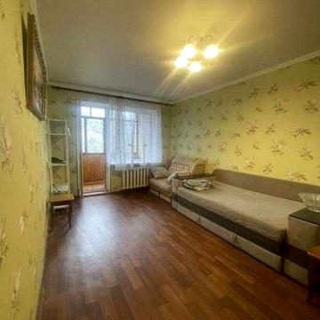 Продам 1 кімнатну квартиру на Таїрова, пр. Ак. Глушка