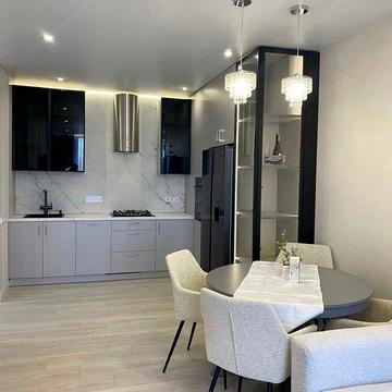 Продаж 2 кімнатної квартири з ремонтом ЖК Континент Грін вул.Роксоляни