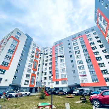 Продаж! Здана 2 кім. квартира готова до ремонту на Каскаді!