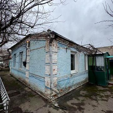 Продам дом в городе(р-н Решкут )