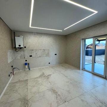 Продам новий будинок з євроремонтом