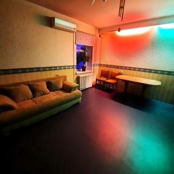 Квартира от хозяина. просторная,уютная, чистая квартиру на Таирово