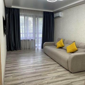 Довгострокова оренда 1к Квартира Січеславська Набережна вулиця