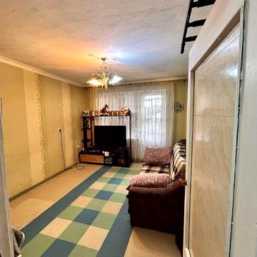 Продам крупногабаритную 1 комнатную квартиру