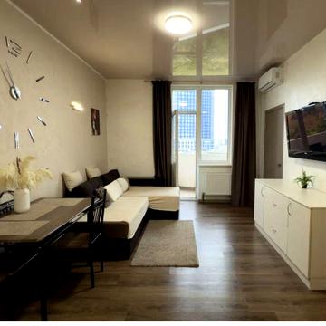 3 км 3пов/17 отХозяина жкОдiсей Генератор Аркадия рядом