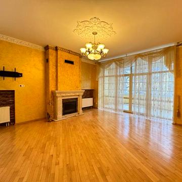 4к квартира новобудова ближній центр + паркомісце