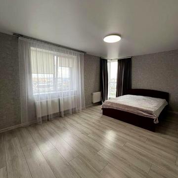 Продаж 2 кімнатної квартири з меблями і технікою ЖК Ферум