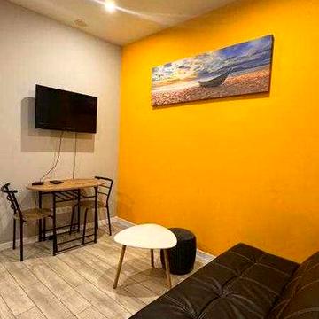 Продам 1-кімнатну квартиру в центрі Одеси біля моря, Приморського б-ру