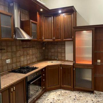 Продаж двокімнатної квартири Львів центр проспект Шевченка