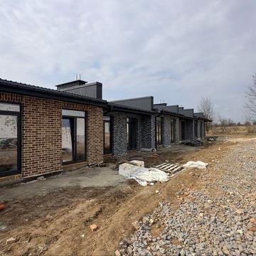 Таунхауси з газом та ділянкою 1,5 сотки