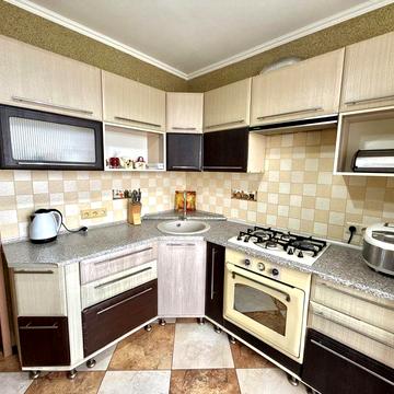 Оренда 2к квартири по вул.Арцеулова