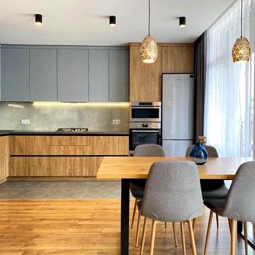 Простора однокімнатна  квартира з ремонтом в Ірпені