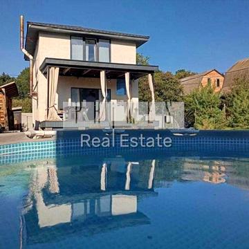 Продаж 3к будинку, є підвальне приміщення, ділянка 6 соток, Ходосівка