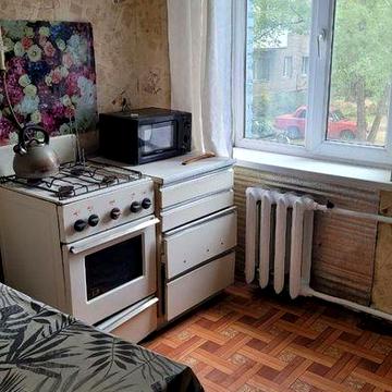 Сдам однакомнатную на югоке