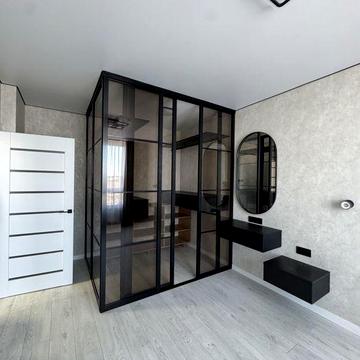 Однокімнатна квартира поряд із садочком та гіпермаркетом!