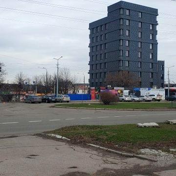 Увага Е вiдновлення продам будинок у центрi мiста метро Киiвська