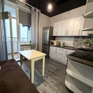 Продам 1 комнатную в центре, ЖК «Михайловский городок» ЖК Михайловский городок