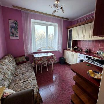 Оренда 2-х кім.квартири(Доси)