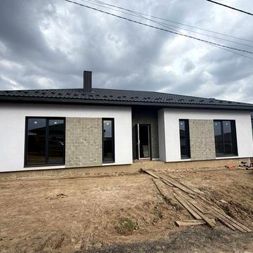 Продаж будинку на Макарова 113 кв.м.